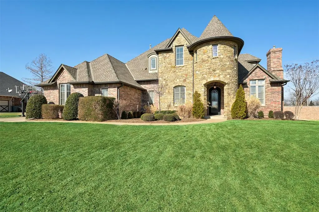 309 Oak Summit Road, Edmond, OK 73025 - #1