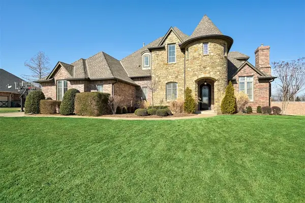 309 Oak Summit Road, Edmond, OK 73025