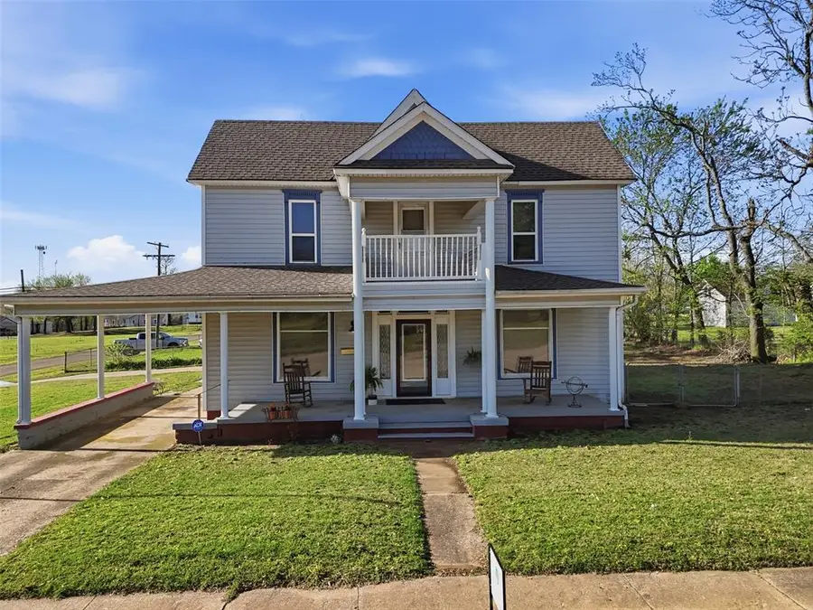 420 E Main Street, Stroud, OK 74079 - #2