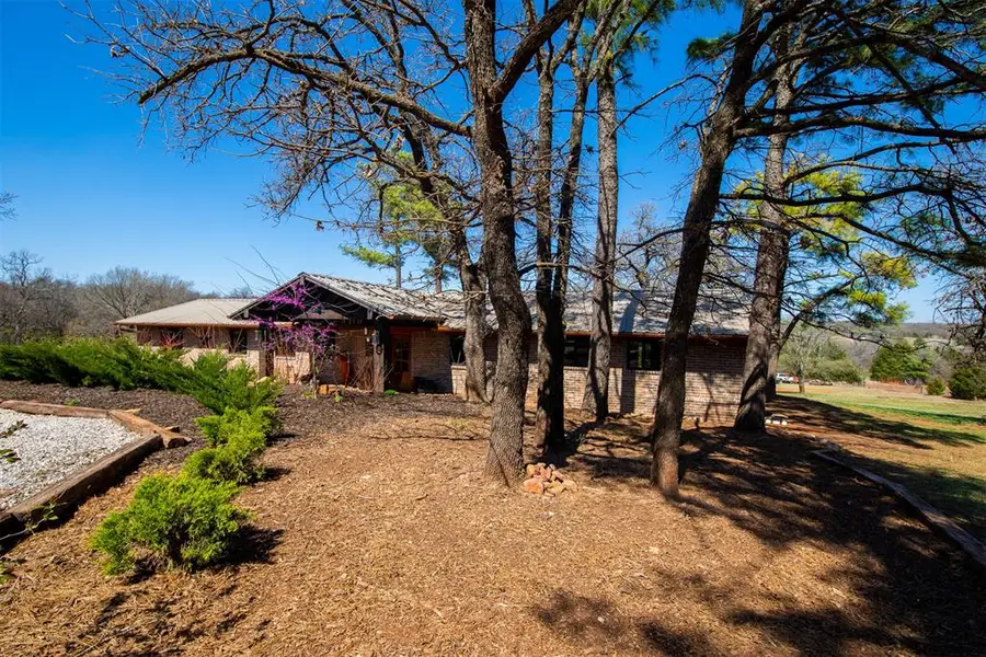 6400 E Simmons Road, Guthrie, OK 73044 - #2