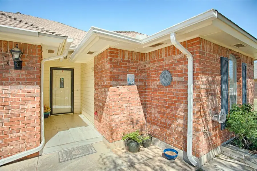 10301 Aberdeen Drive, Yukon, OK 73099 - #2