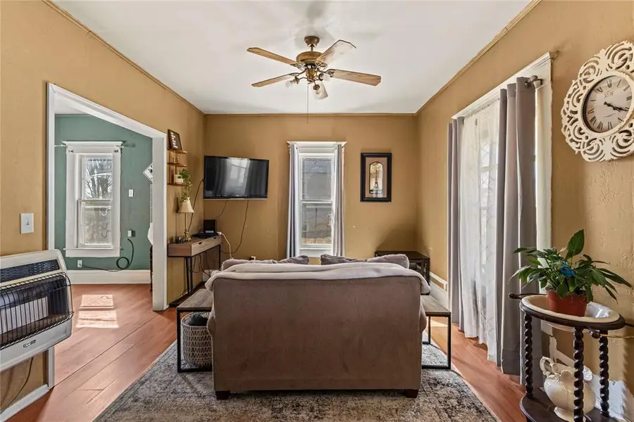 414 E 6th Street, Hydro, OK 73048 - #3