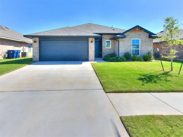 1004 Acacia Creek Drive, Yukon, OK 73099
