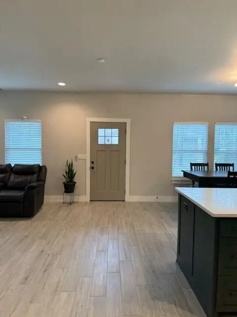 3300 N Lindsay Avenue, Oklahoma City, OK 73105 - #3