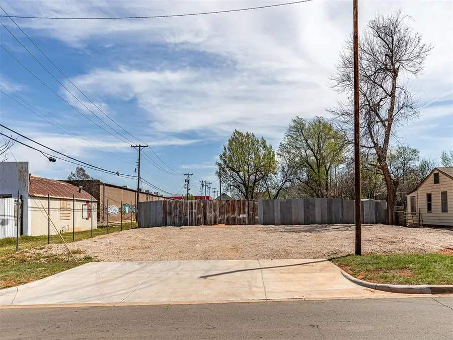 3924 N Youngs Boulevard, Oklahoma City, OK 73112 - #2