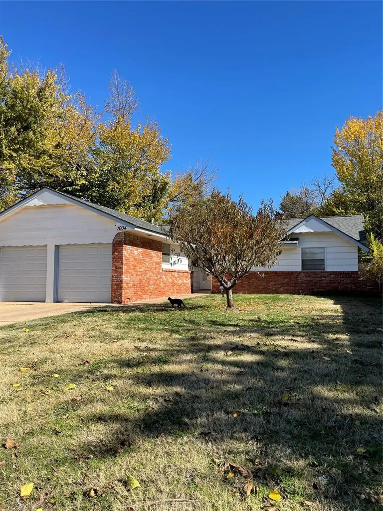 1004 Hampton Drive, Del City, OK 73115 - #1