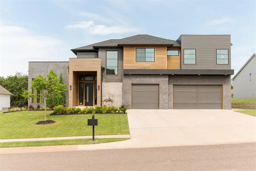 2924 Sandstone Ridge, Edmond, OK 73034 - #2