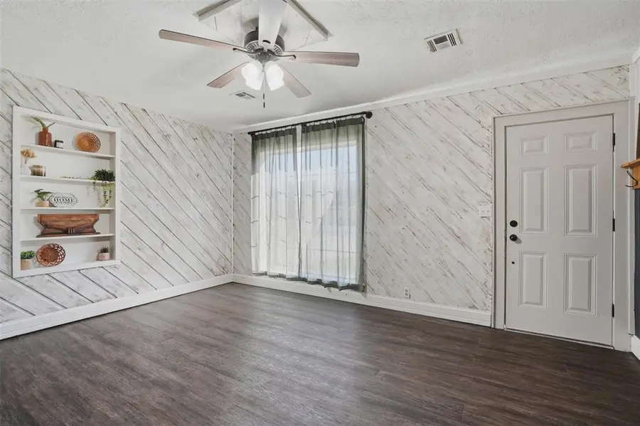 6213 Old Town Street, Newalla, OK 74857 - #3