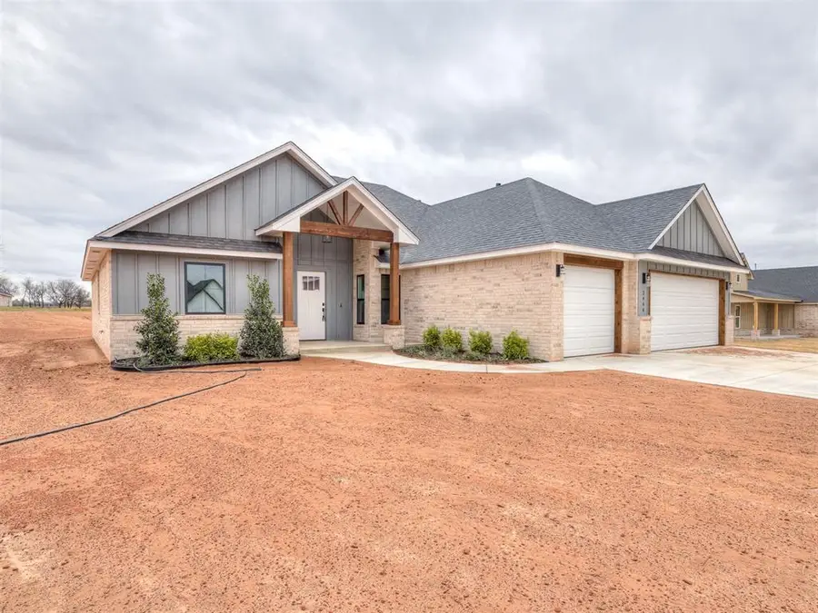 2446 Sierra Circle, Blanchard, OK 73010 - #2
