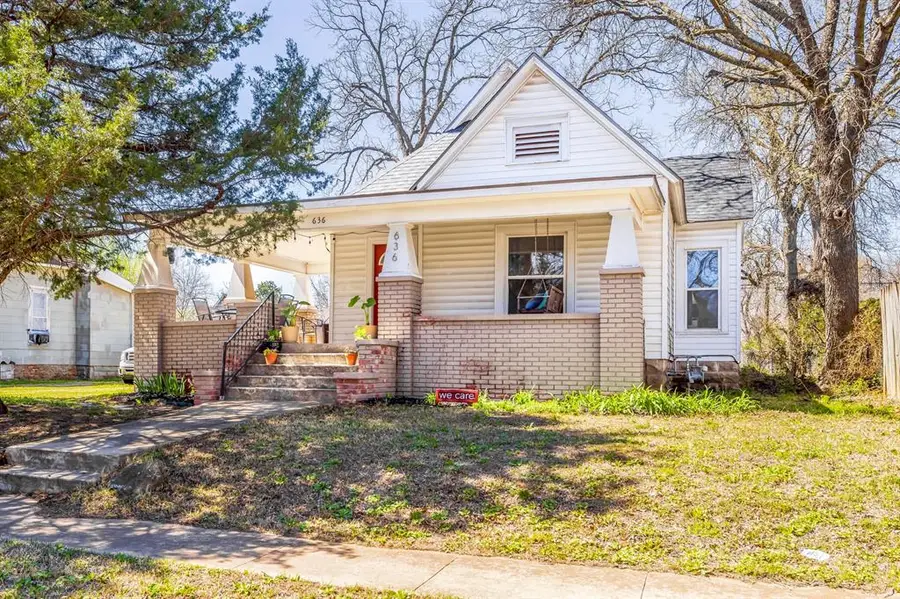 636 N Market Avenue, Shawnee, OK 74801 - #2