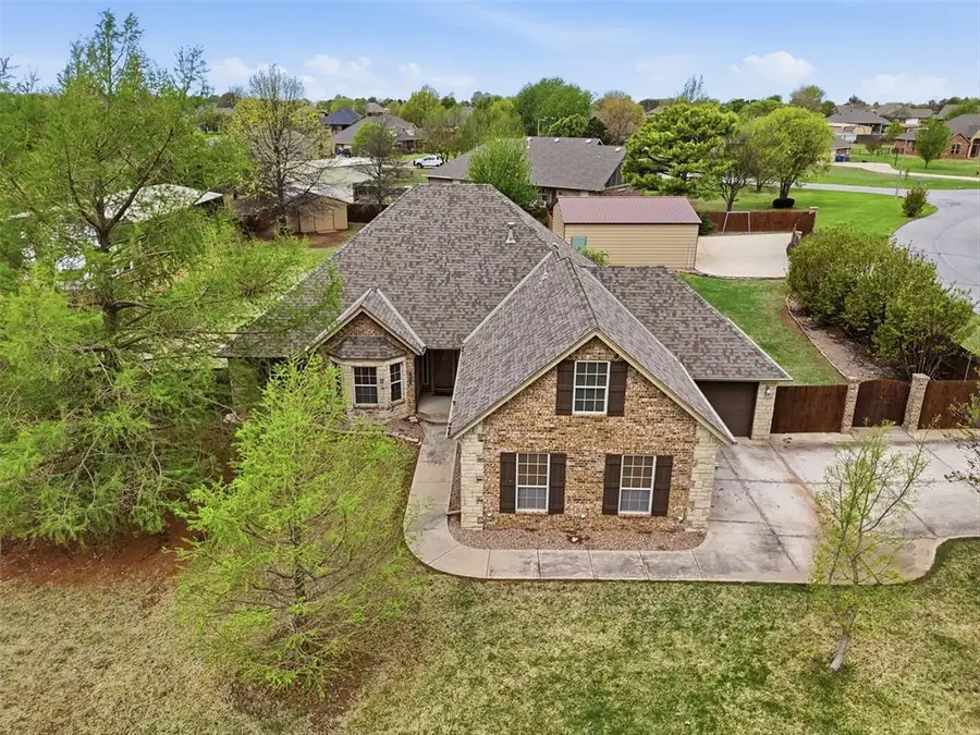 1803 River Ridge Lane, Tuttle, OK 73089 - #2