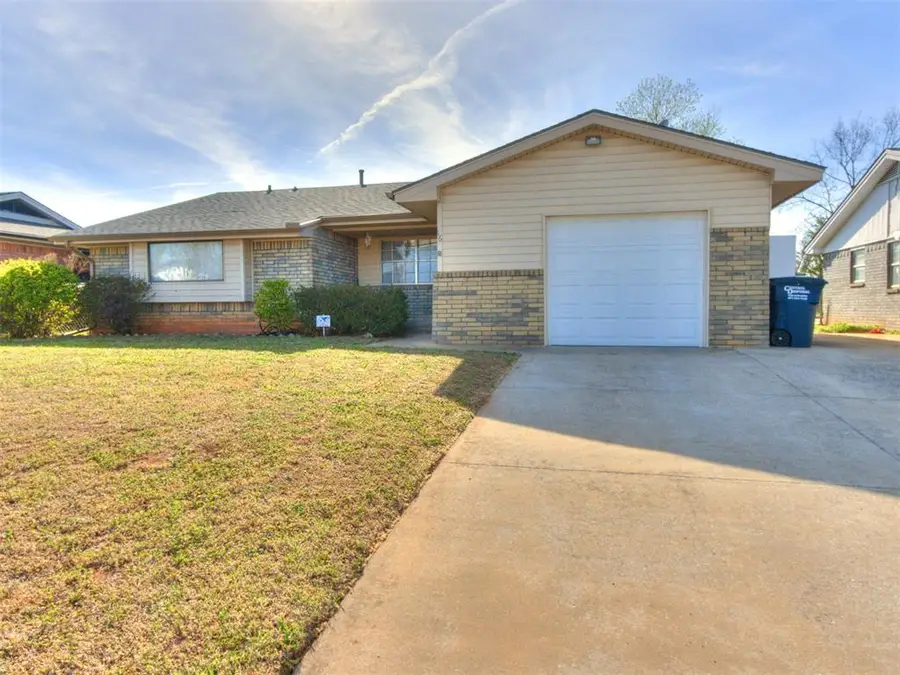 16 Red Rock Road, Shawnee, OK 74804 - #2