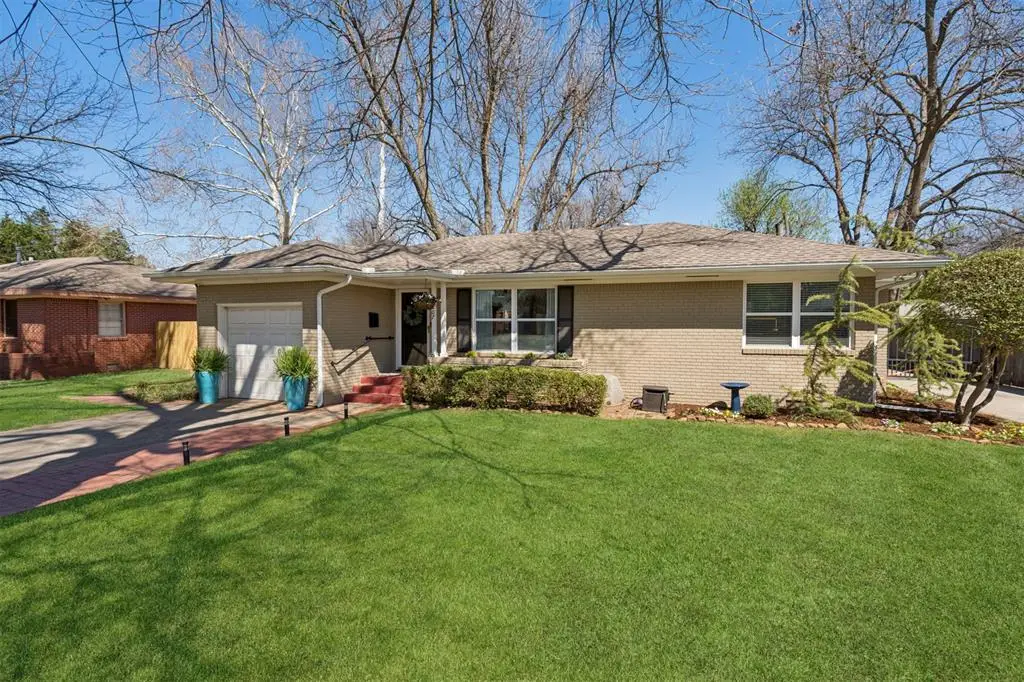 1207 Westlawn Drive, Norman, OK 73069 - #1