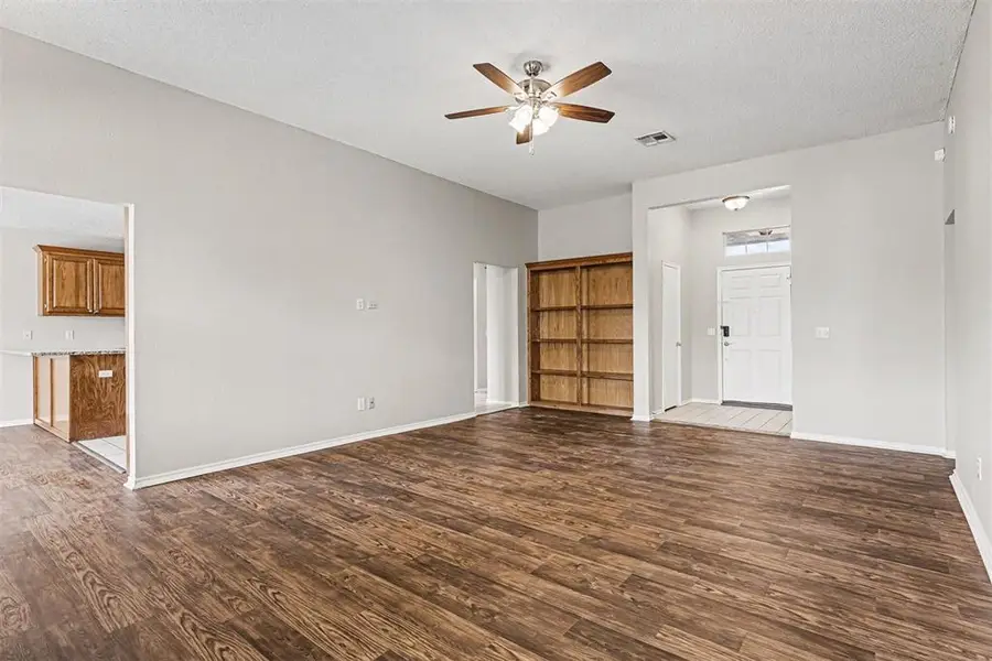 721 Eastridge Drive, Yukon, OK 73099 - #2