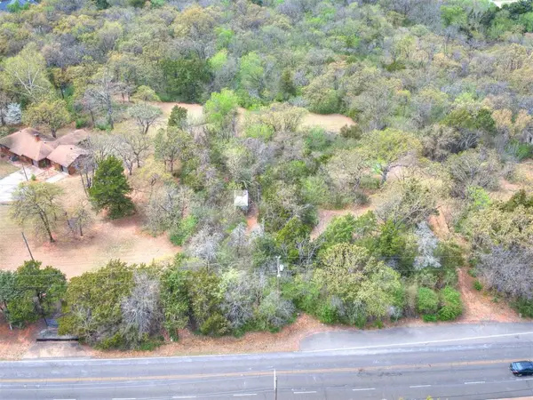 3413 S Coltrane Road, Edmond, OK 73013