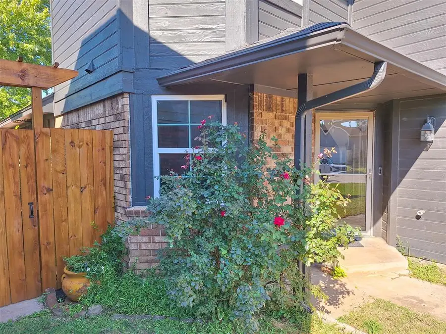 519 Stoneridge Drive, Moore, OK 73160 - #3