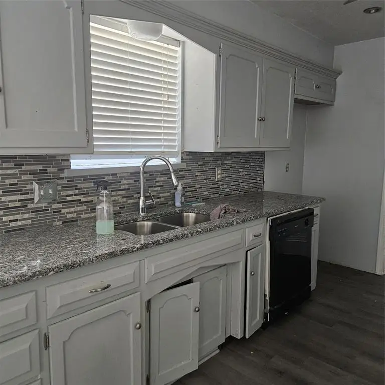 12217 Greystone Terrace, Oklahoma City, OK 73120 - #3