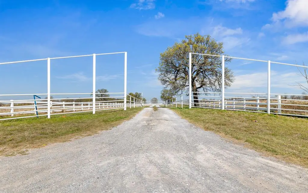 300636 State Highway 29, Foster, OK 73434 - #1