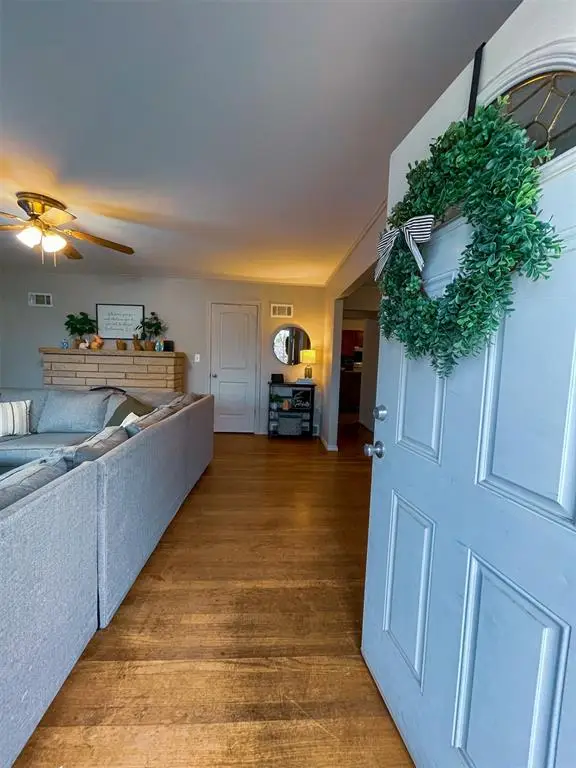 212 N 13th Street, Ponca City, OK 74601 - #2