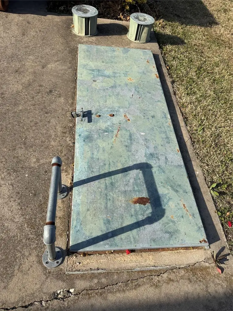 9108 Pine Creek Drive, Midwest City, OK 73130 - #2