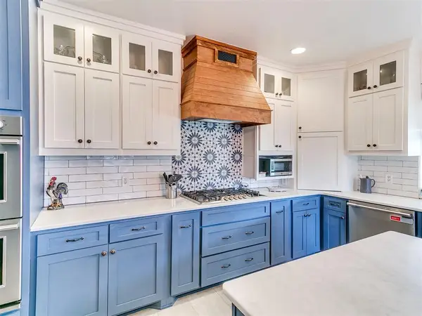 8824 NW 116th Street, Oklahoma City, OK 73162