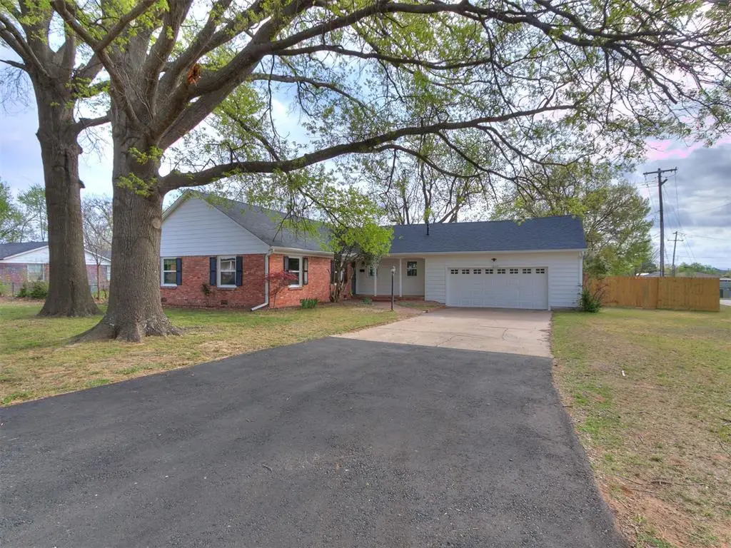 1805 N Philadelphia Avenue, Shawnee, OK 74804 - #1