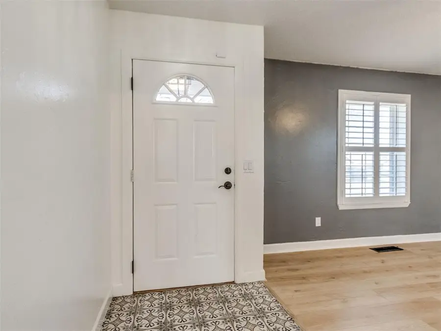 244 Beard Drive, Midwest City, OK 73110 - #3