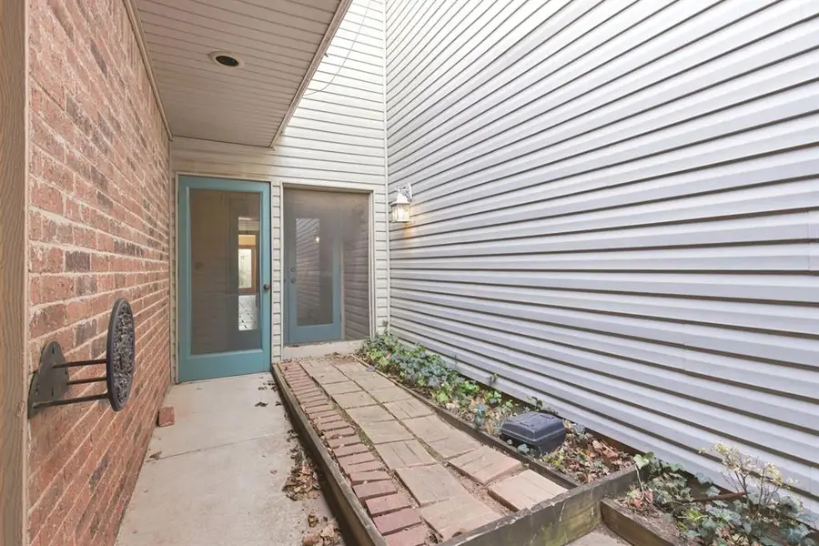 2100 Three Stars Road, Edmond, OK 73034 - #3