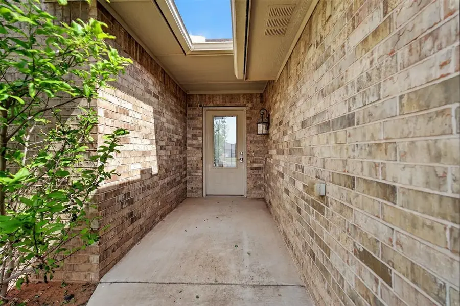 1828 Caribou Circle, Altus, OK 73521 - #2