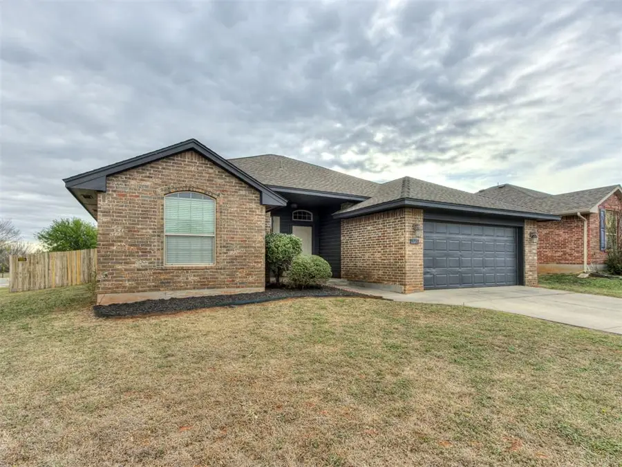 517 Cooper Court, Norman, OK 73071 - #3