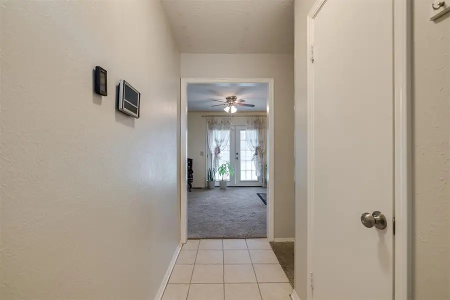 304 Lotus Avenue, Midwest City, OK 73130 - #2