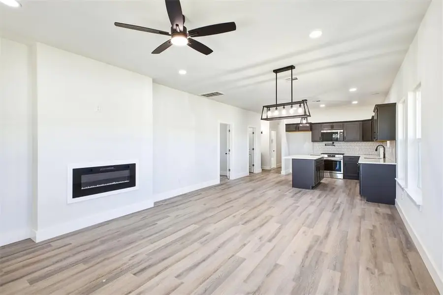 913 SE 43rd Street, Oklahoma City, OK 73129 - #2