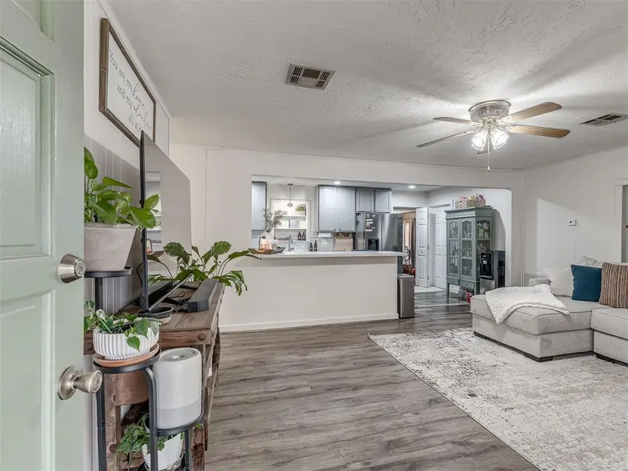 105 NW 7th Street, Minco, OK 73059 - #3