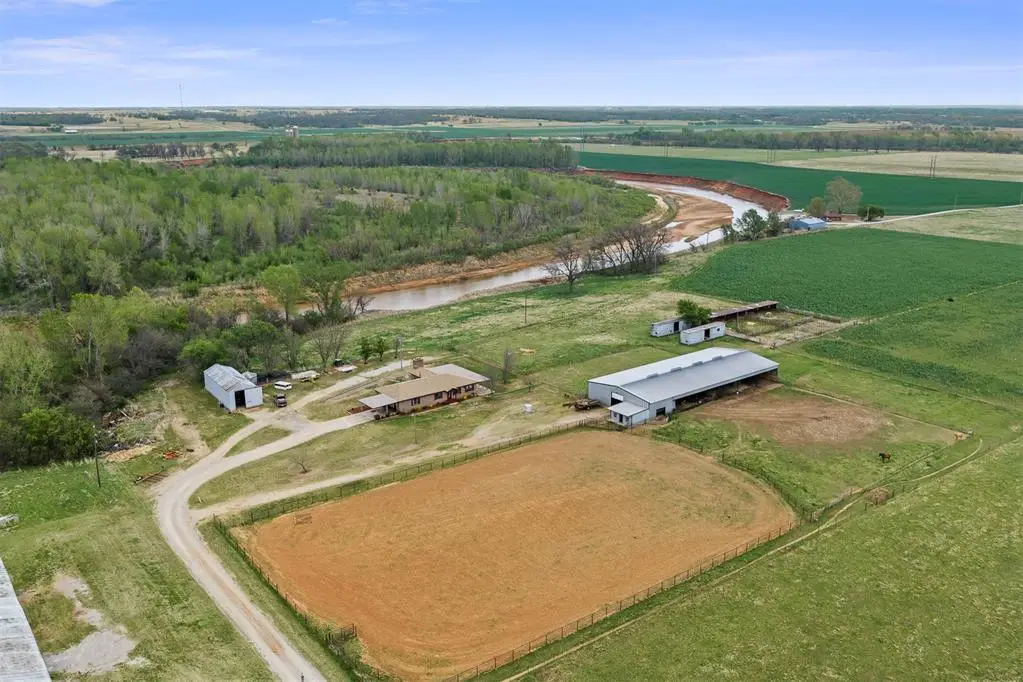 12333 N County Road 3165, Pauls Valley, OK 73075 - #1