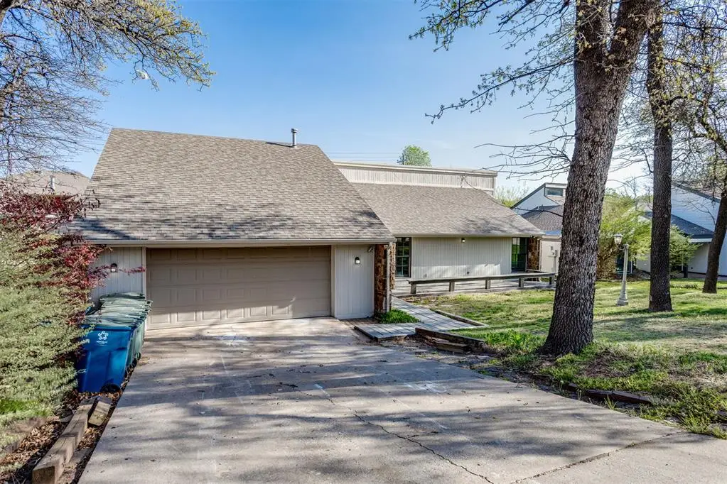 2213 Tredington Way, Edmond, OK 73034 - #1