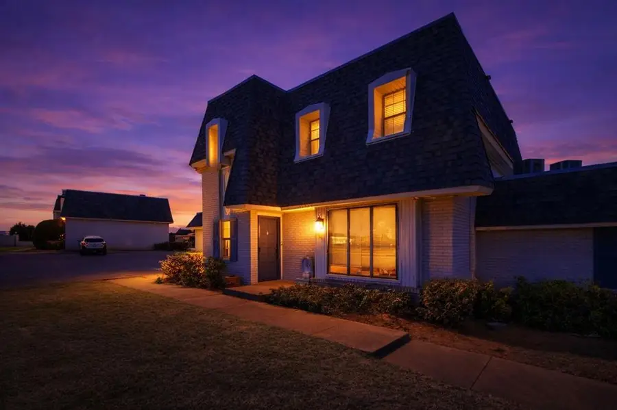 11329 N May Avenue, Oklahoma City, OK 73120 - #3