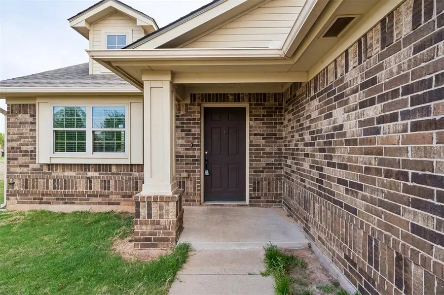 18504 Abierto Drive, Edmond, OK 73012 - #2