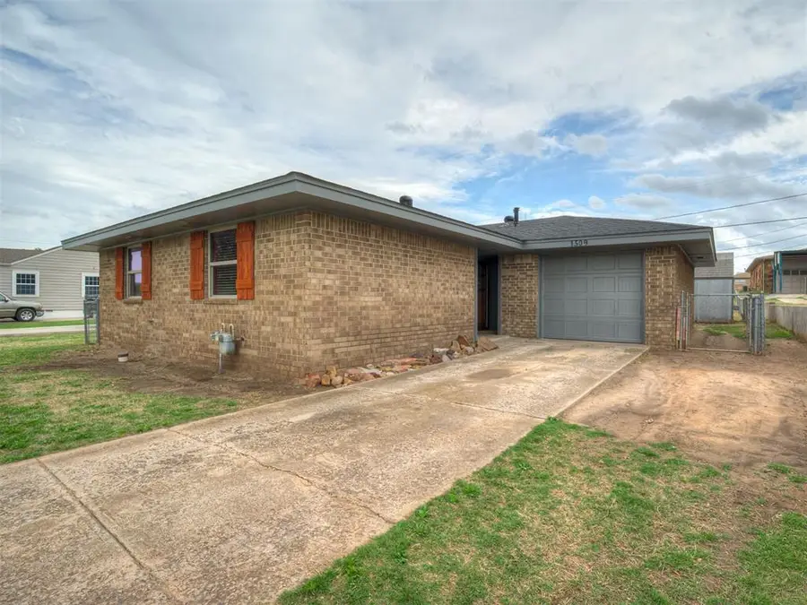 1509 W London Street, El Reno, OK 73036 - #3
