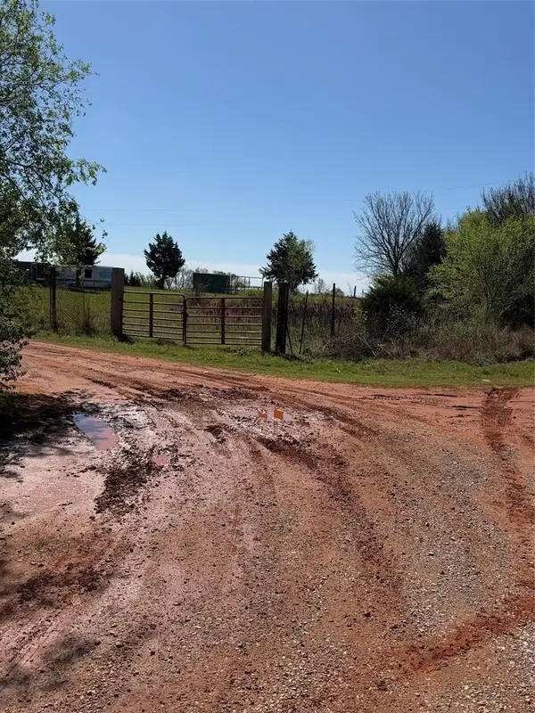 2477 County Street 2937 Street, Blanchard, OK 73010