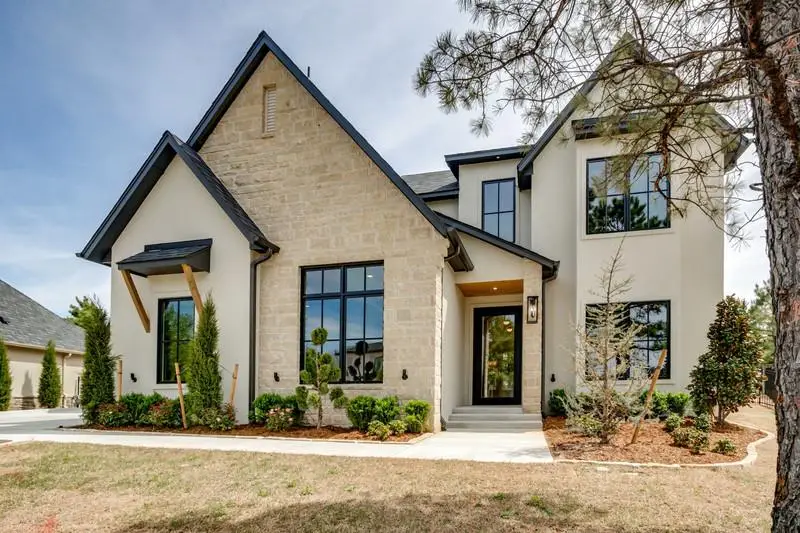 12100 Grand Cedar Lane, Oklahoma City, OK 73131 - #2