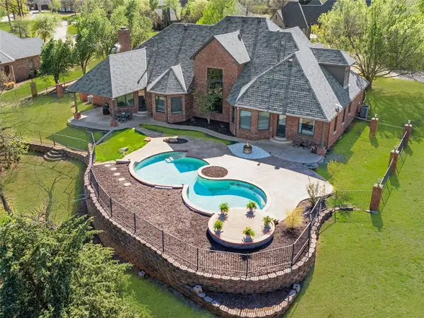 18632 Wolf Creek Drive, Edmond, OK 73012