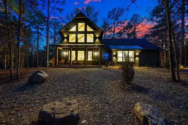 214 Mossy Bottom Trail, Broken Bow, OK 74728