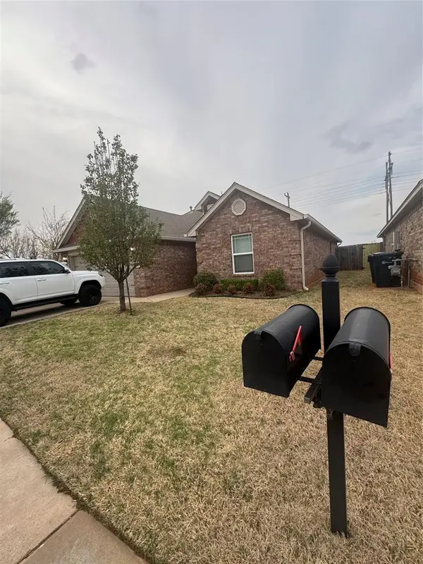 749 Christian Lane, Yukon, OK 73099