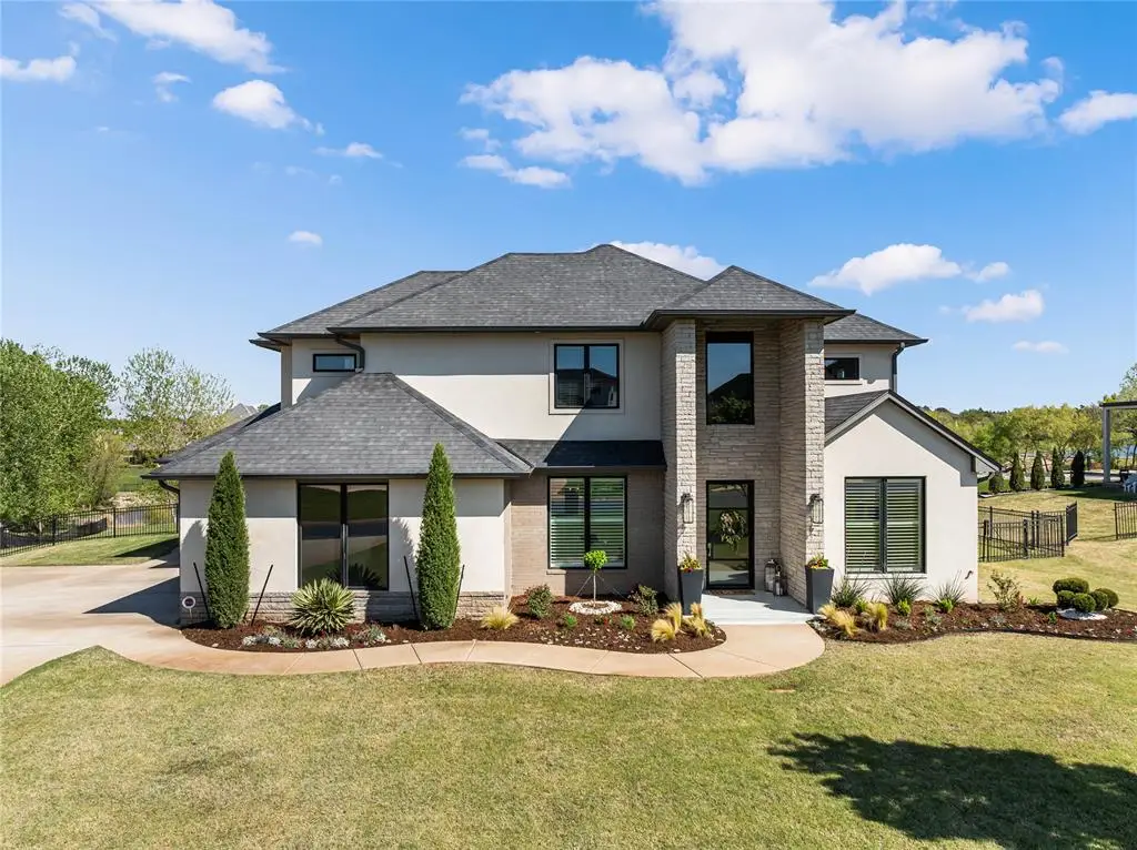 21682 N Sawtooth Circle, Edmond, OK 73012 - #1