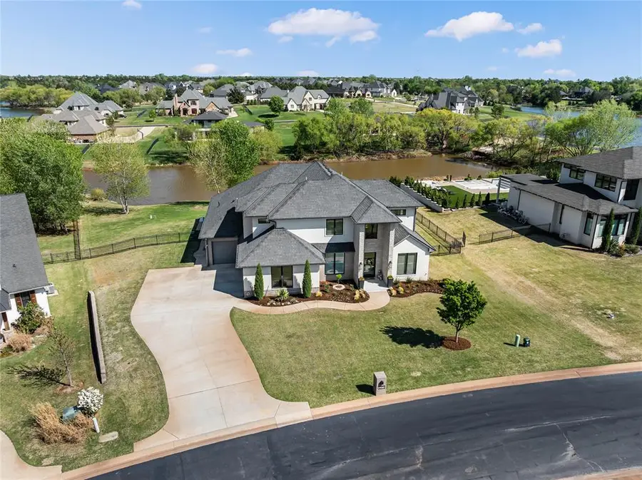 21682 N Sawtooth Circle, Edmond, OK 73012 - #2