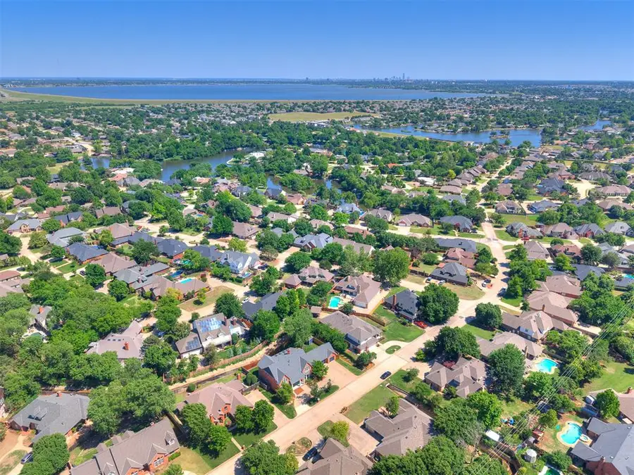 11300 Woodbridge Road, Oklahoma City, OK 73162 - #2