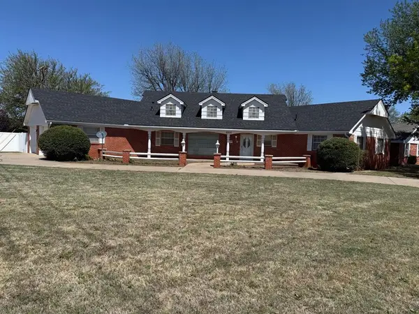 1000 N Byers Avenue, Mangum, OK 73554