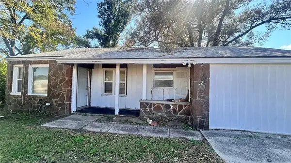 607 W Poplar Street, Shawnee, OK 74801