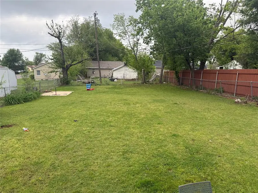 4 E Pulaski Street, Shawnee, OK 74804 - #2