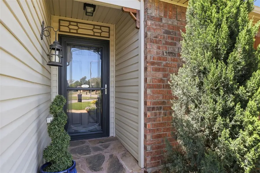 1895 Sussex Street, Newcastle, OK 73065 - #3